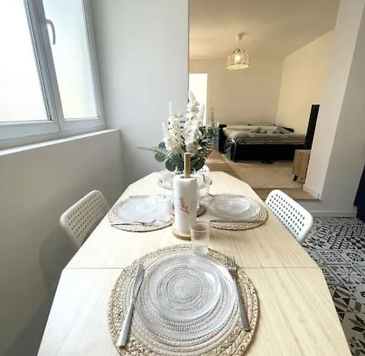 アパート Le Loft D'azur - Cozy - Netflix フォンテーヌブロー